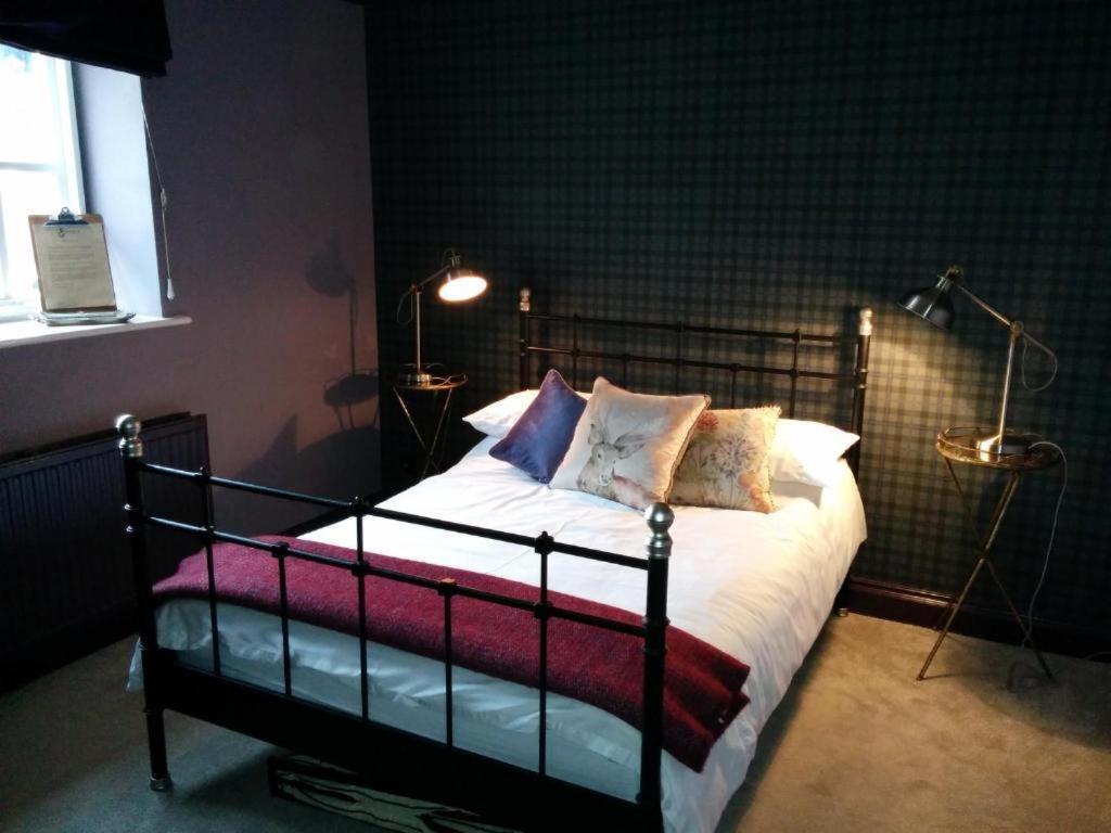 The Manners Pub With Rooms Bakewell Eksteriør billede