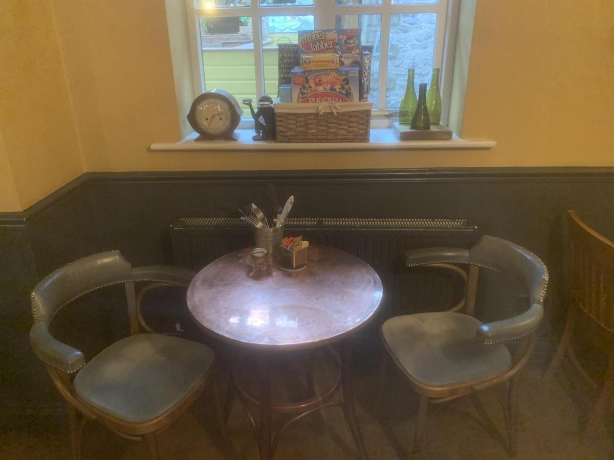 The Manners Pub With Rooms Bakewell Eksteriør billede